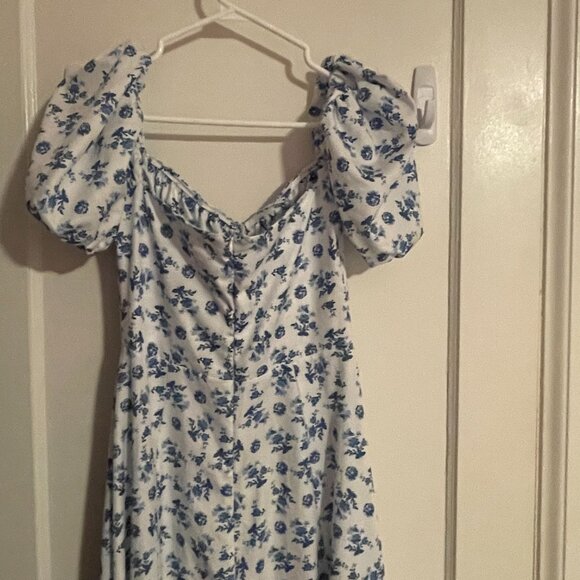 Floral Dress - Picture 2 of 4